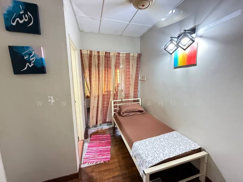 Rumah Teres 2 Tingkat untuk Dijual di TAMAN PUCHONG UTAMA (Puchong) - Wan Azlan Ahmad - PropertyGuru.com.my