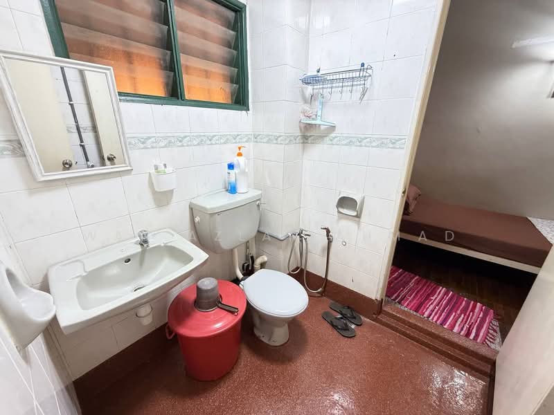 Rumah Teres 2 Tingkat untuk Dijual di TAMAN PUCHONG UTAMA (Puchong) - Wan Azlan Ahmad - PropertyGuru.com.my