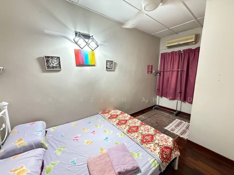 Rumah Teres 2 Tingkat untuk Dijual di TAMAN PUCHONG UTAMA (Puchong) - Wan Azlan Ahmad - PropertyGuru.com.my