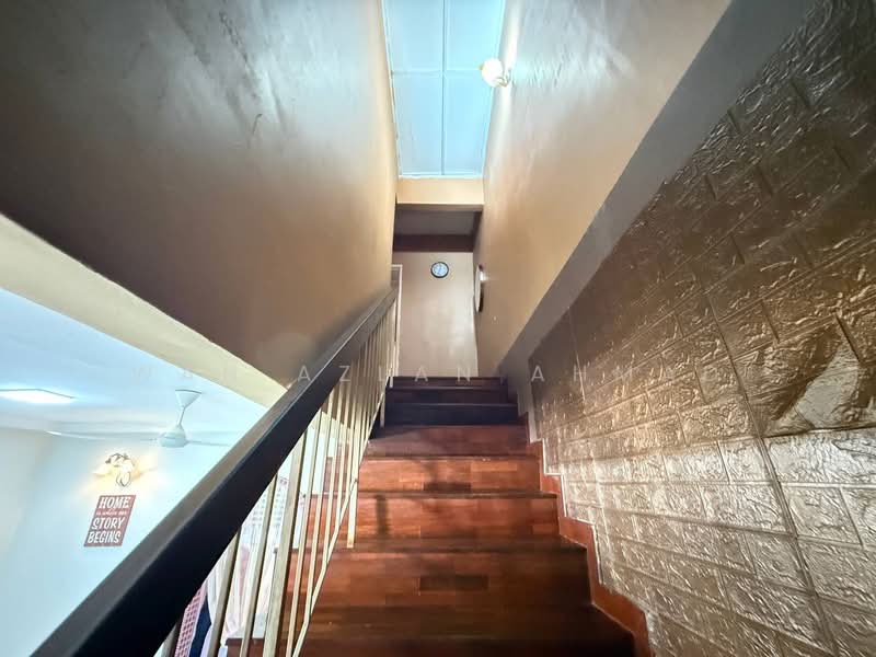 Rumah Teres 2 Tingkat untuk Dijual di TAMAN PUCHONG UTAMA (Puchong) - Wan Azlan Ahmad - PropertyGuru.com.my