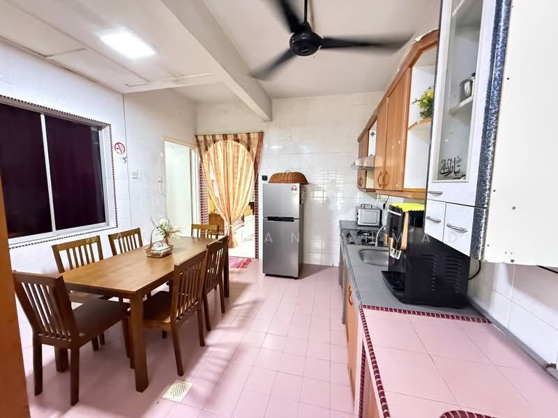 Rumah Teres 2 Tingkat untuk Dijual di TAMAN PUCHONG UTAMA (Puchong) - Wan Azlan Ahmad - PropertyGuru.com.my