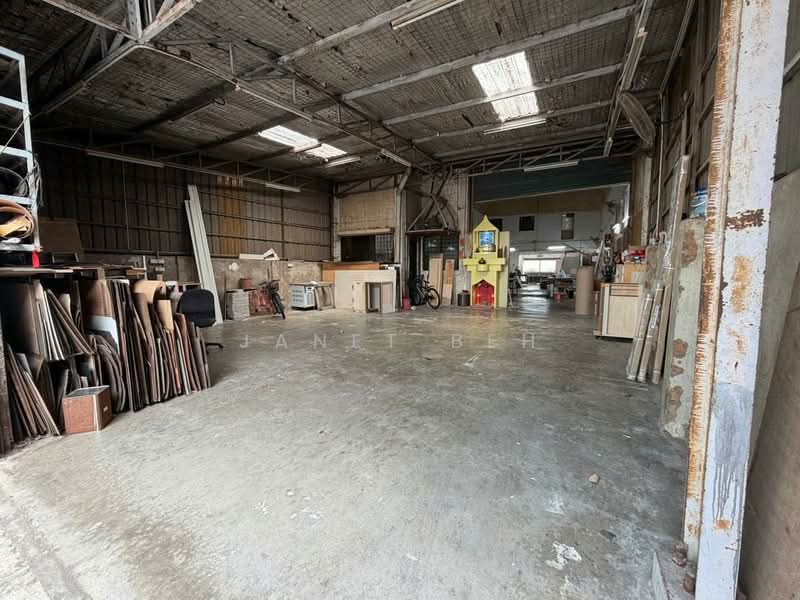Kilang untuk Disewa di Taman Desa Cemerlang (Ulu Tiram) - Janet Beh - Interior - PropertyGuru.com.my