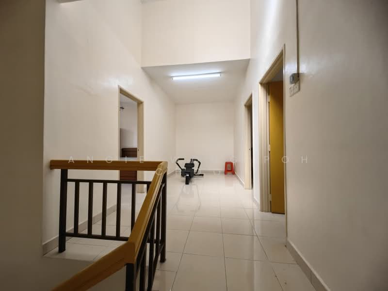 Rumah Teres 2 Tingkat untuk Dijual di Taman Sri Keledang (Mantin) - Angie Wong Poh Choo - Corridor - PropertyGuru.com.my