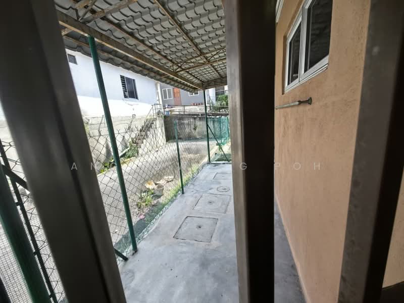 Rumah Teres 2 Tingkat untuk Dijual di Taman Sri Keledang (Mantin) - Angie Wong Poh Choo - Exterior - PropertyGuru.com.my
