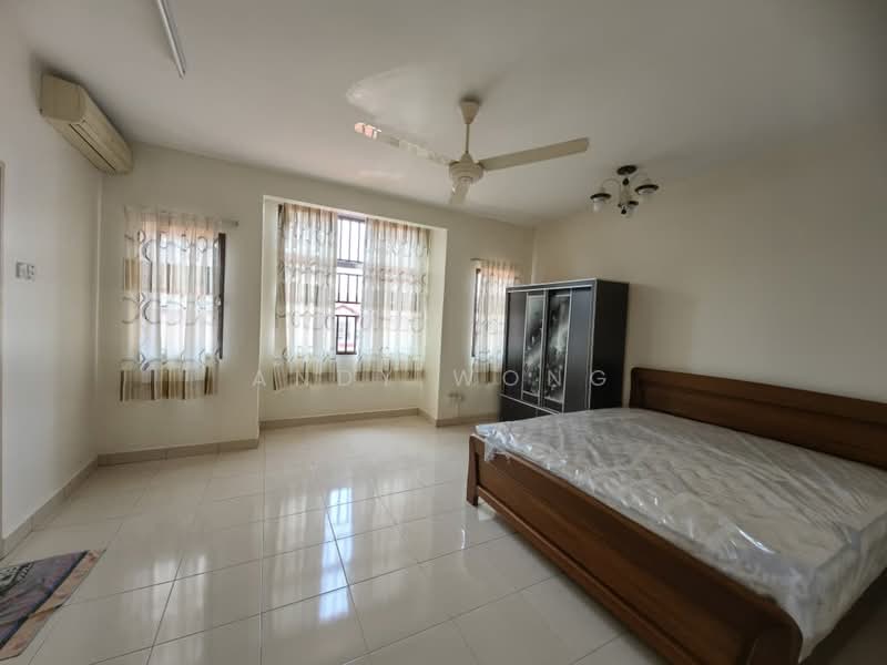 Rumah Teres 2 Tingkat untuk Dijual di Taman Sri Keledang (Mantin) - Andy Wong - Bedroom - PropertyGuru.com.my