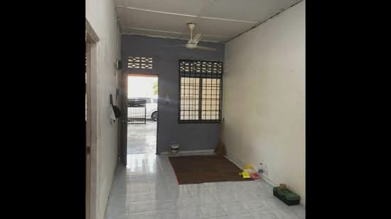 Rumah Teres untuk Dijual di Bandar Dataran Segar (Lukut) - Ismi Muhammad - PropertyGuru.com.my