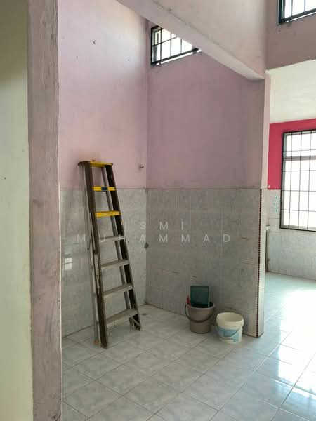 Rumah Teres untuk Dijual di Bandar Dataran Segar (Lukut) - Ismi Muhammad - Interior - PropertyGuru.com.my