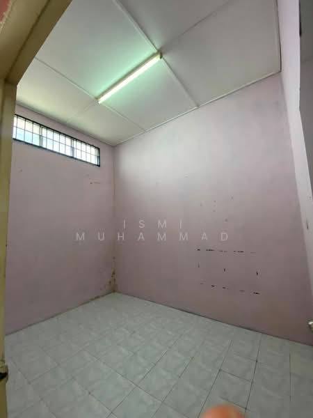 Rumah Teres untuk Dijual di Bandar Dataran Segar (Lukut) - Ismi Muhammad - Interior - PropertyGuru.com.my