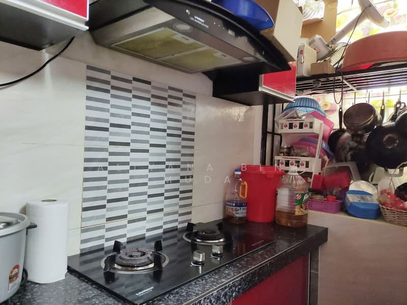 Rumah Flat untuk Dijual di PPR Kerinchi Lembah Pantai - Faliyana binti Muda - PropertyGuru.com.my