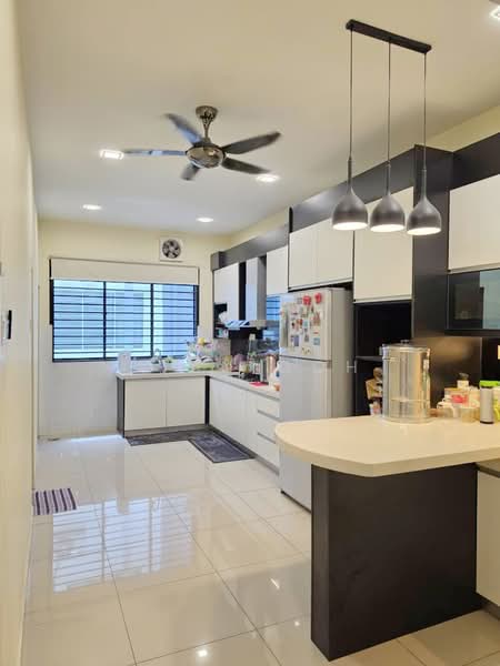 Rumah Teres 2 Tingkat untuk Dijual di Taman Putra Impiana (Puchong) - Evan Goh - Kitchen - PropertyGuru.com.my