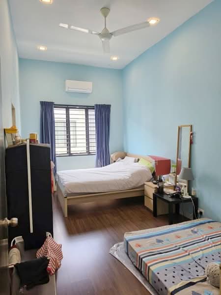 Rumah Teres 2 Tingkat untuk Dijual di Taman Putra Impiana (Puchong) - Evan Goh - Bedroom - PropertyGuru.com.my
