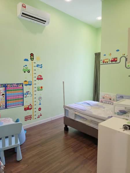 Rumah Teres 2 Tingkat untuk Dijual di Taman Putra Impiana (Puchong) - Evan Goh - Bedroom - PropertyGuru.com.my