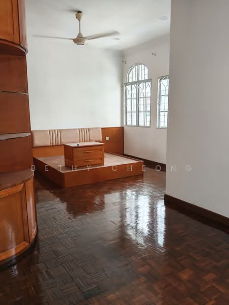 Rumah Teres 2 Tingkat untuk Disewa di Usj 11 (Subang Jaya) - Bethy Cheong - Bedroom - PropertyGuru.com.my
