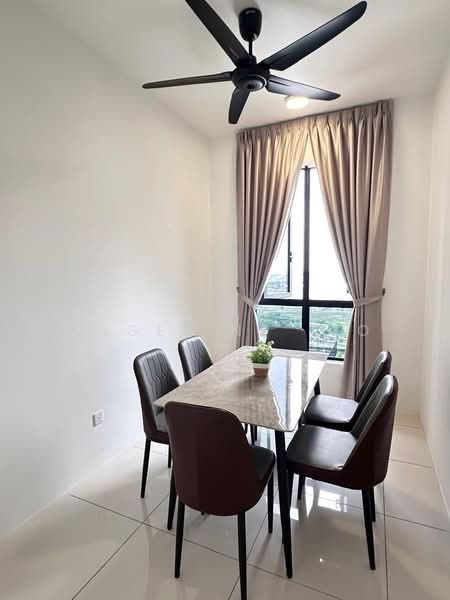 Servis Apartment untuk Dijual di Vivo Executive Apartment - Angeline Tio - Dining Room - PropertyGuru.com.my