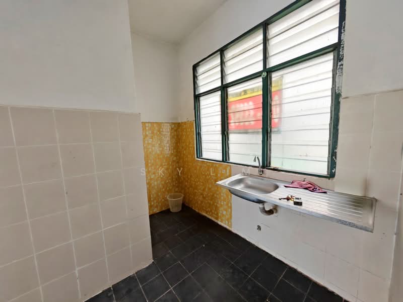 Pangsapuri untuk Disewa di Seri Angsana - Sky Lim - Kitchen - PropertyGuru.com.my