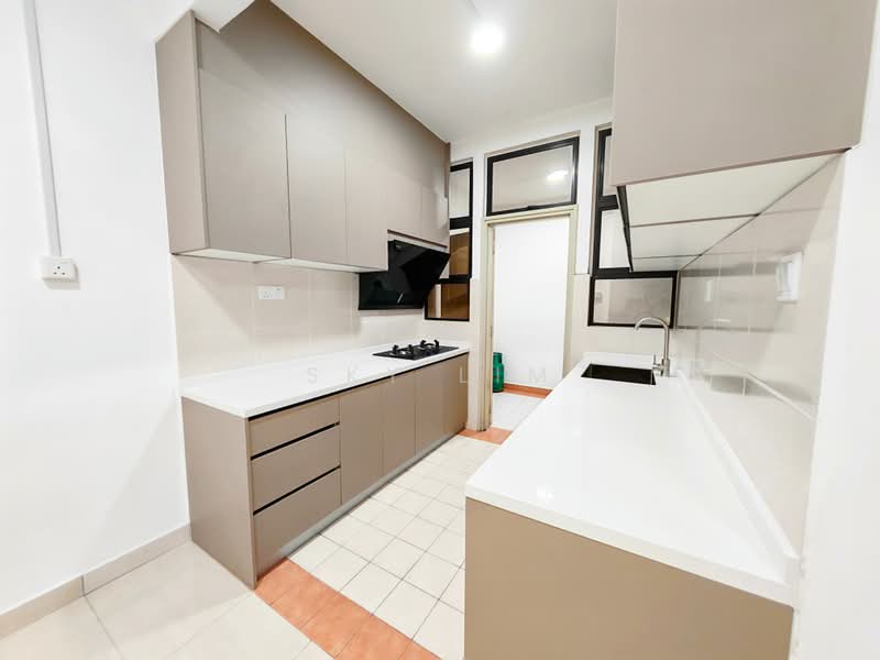 Kondominium untuk Disewa di Pelangi Utama - Sky Lim - Kitchen - PropertyGuru.com.my