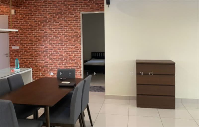 Kondominium untuk Dijual di Green Residence - Kweenie Chong - Dining Room - PropertyGuru.com.my