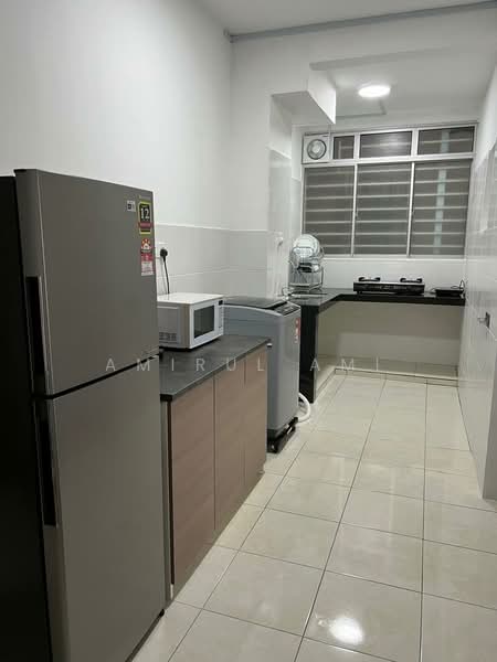 Condominium for Rent at Platinum Splendor Residence - Amirul Ami - Kitchen - PropertyGuru.com.my