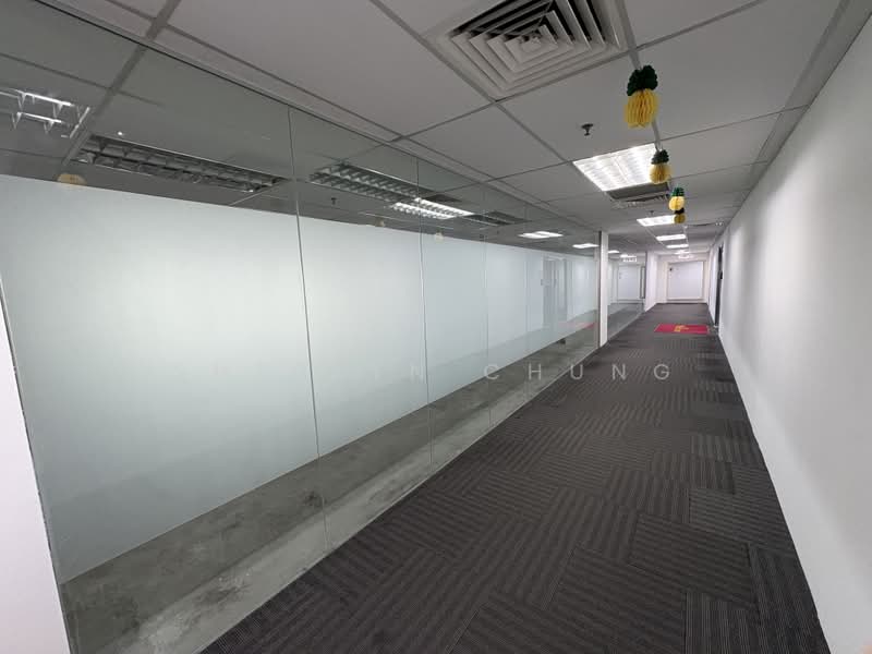 Office for Rent in Usj 1 (Subang Jaya) - Sherlyn Chung - Corridor - PropertyGuru.com.my