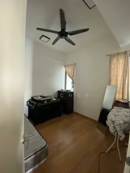 Condominium for Sale at Lake Point Residence - ZF Chua - Bedroom - PropertyGuru.com.my