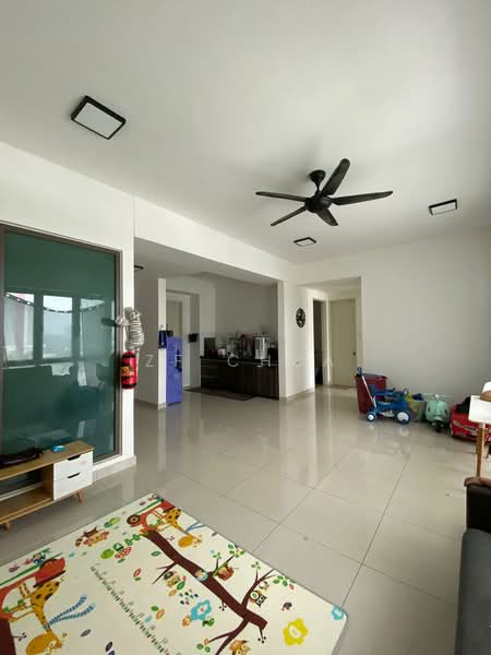 Condominium for Sale at Lake Point Residence - ZF Chua - Living Room - PropertyGuru.com.my