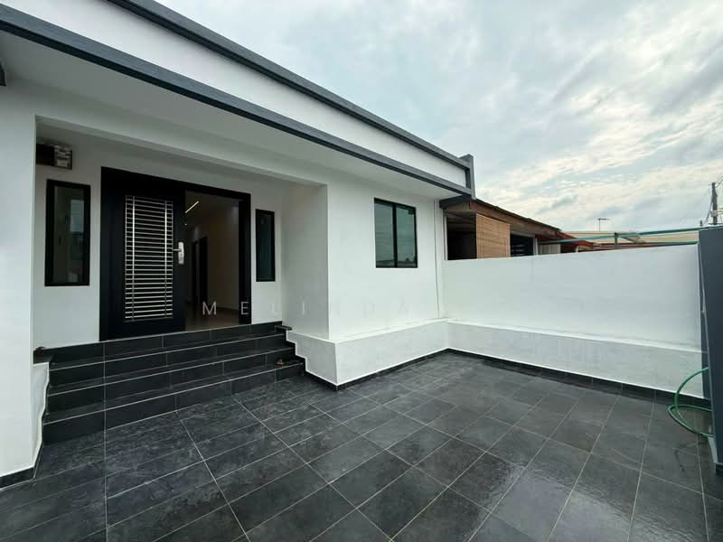 1-storey Terraced House for Sale in Taman Sri Skudai (Skudai) - Melinda Ee - PropertyGuru.com.my