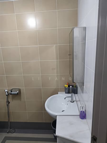 Kondominium untuk Disewa di Palm Palladium Condominium - Li Fang - Bathroom - PropertyGuru.com.my