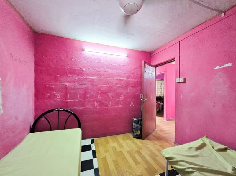 Flat for Sale at Kondo Rakyat - Faliyana binti Muda - PropertyGuru.com.my
