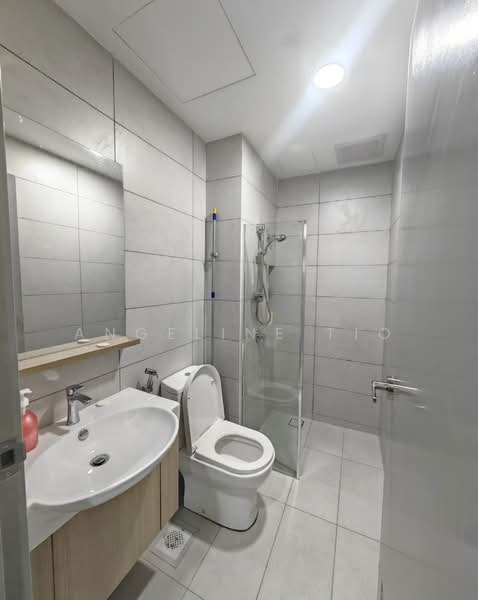 Service Residence for Rent at Sinaran @ Utropolis - Angeline Tio - Bathroom - PropertyGuru.com.my