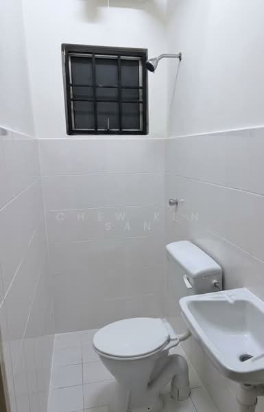 Apartment for Sale at Pandan Court - Chew Ken San - Bathroom - PropertyGuru.com.my
