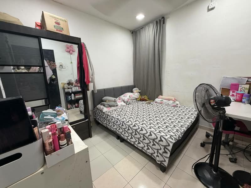 Rumah Teres 1 Tingkat untuk Dijual di Taman Bandar Senawang (Senawang) - Ismi Muhammad - Bedroom - PropertyGuru.com.my