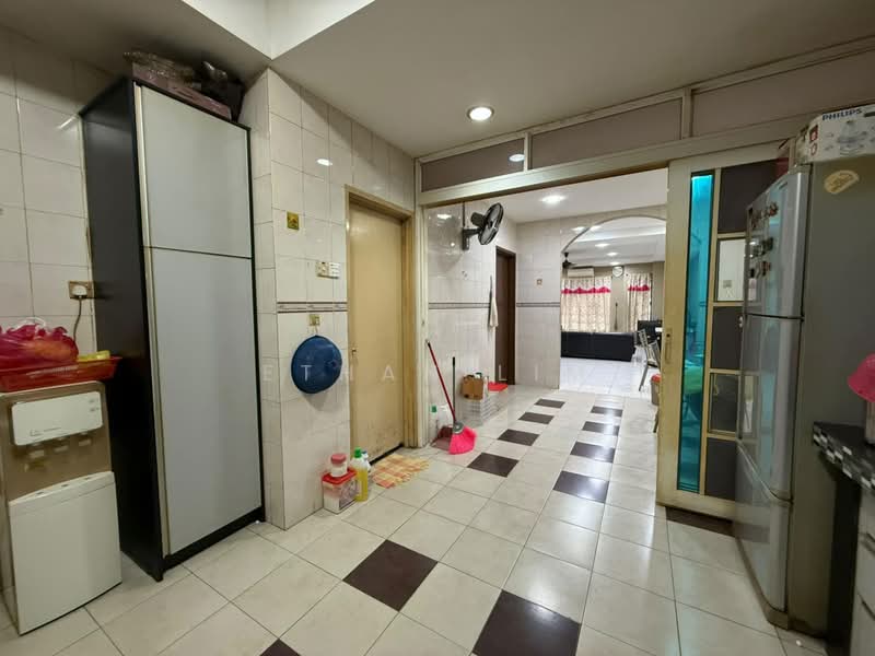 Rumah Teres 2 Tingkat untuk Dijual di Taman Suria (Bandar Sungai Long) - Ethan Lim - Kitchen - PropertyGuru.com.my