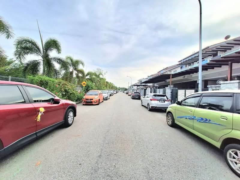 2-storey Terraced House for Sale in Bandar Putera 2 (Klang) - Wan Azlan Ahmad - PropertyGuru.com.my