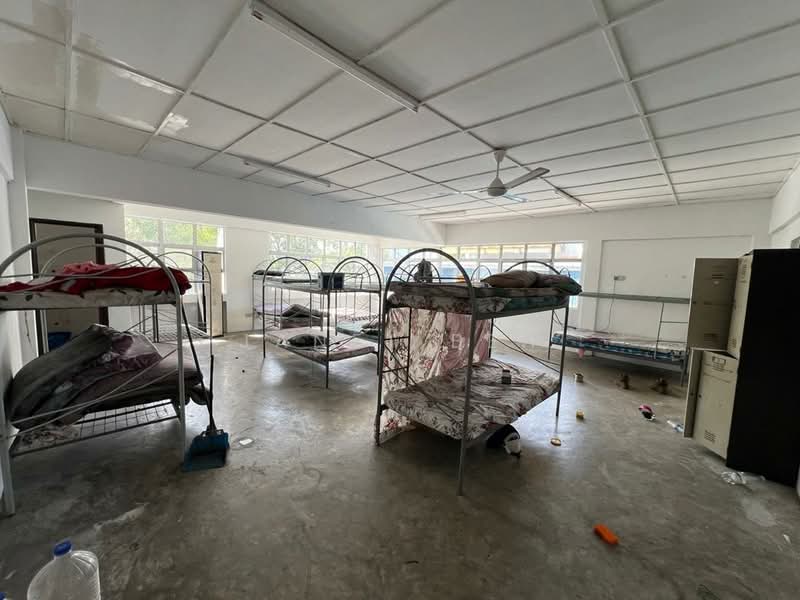 Kilang untuk Dijual di Taman Pasir Putih (Pasir Gudang) - Janet Beh - Bedroom - PropertyGuru.com.my