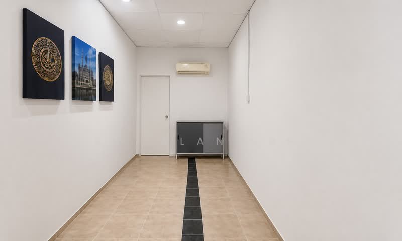 Factory for Rent in Klang (Selangor) - Sr. Alan NBH - Corridor - PropertyGuru.com.my