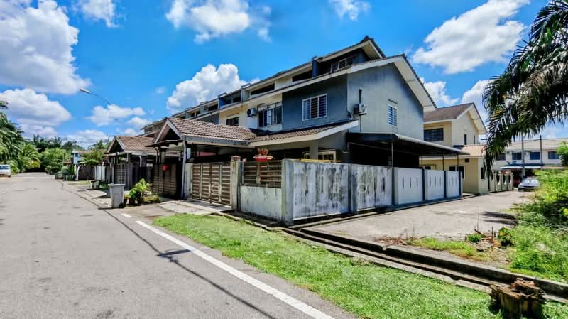 2-storey Terraced House for Sale in Parit Sulong (Johor) - Hoki Teo - PropertyGuru.com.my