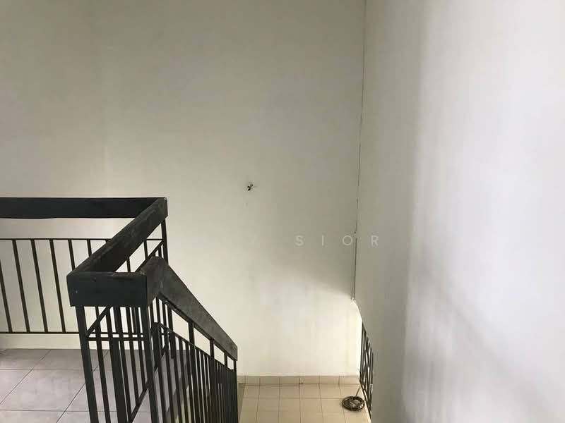 Rumah Teres 2 Tingkat untuk Dijual di Taman Desa Cemerlang (Ulu Tiram) - Suny Sior - Interior - PropertyGuru.com.my
