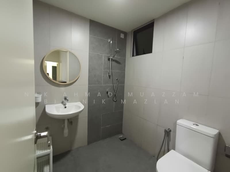 Servis Apartment untuk Disewa di Dian Residency - Nik Ahmad Muazzam Bin Nik Mazlan - Bathroom - PropertyGuru.com.my
