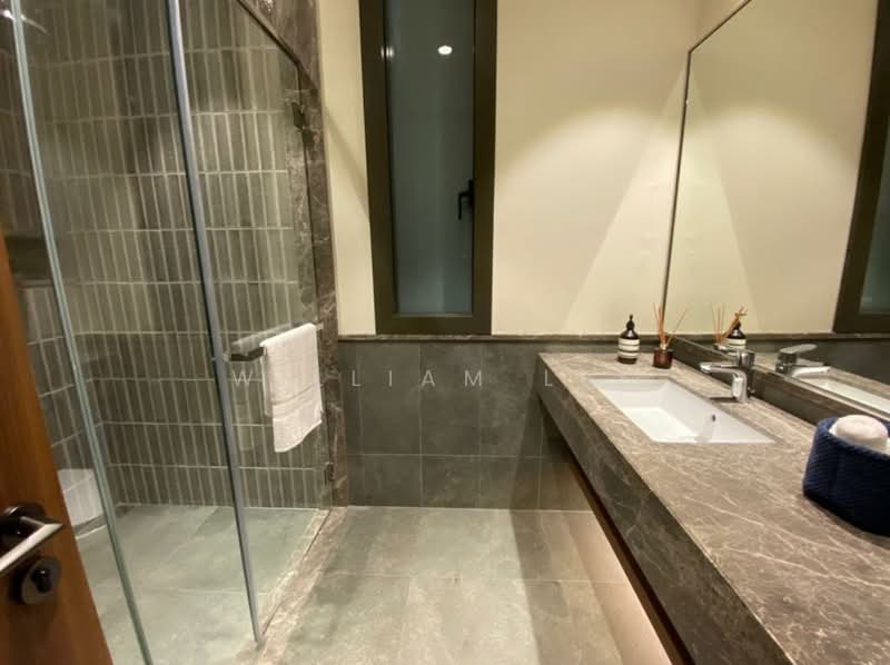 Kondominium untuk Dijual di The Peak - William Lee - Bathroom - PropertyGuru.com.my