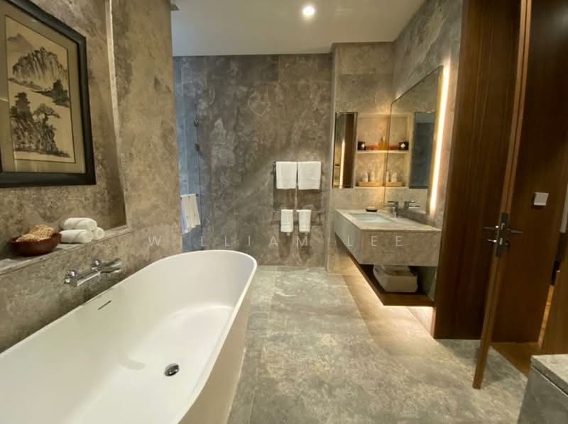 Kondominium untuk Dijual di The Peak - William Lee - Bathroom - PropertyGuru.com.my