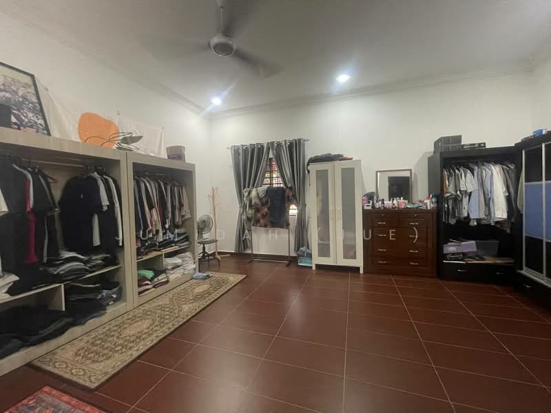 Bungalow for Sale in Puchong (Selangor) - JUMIDAH (JUE) - Bedroom - PropertyGuru.com.my