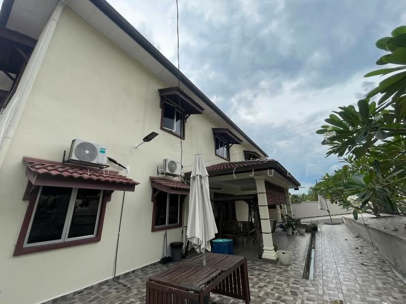 Bungalow for Sale in Puchong (Selangor) - JUMIDAH (JUE) - Exterior - PropertyGuru.com.my