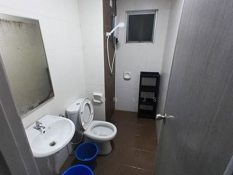 Condominium for Rent at Casa Residenza - Jason LJS - Bathroom - PropertyGuru.com.my