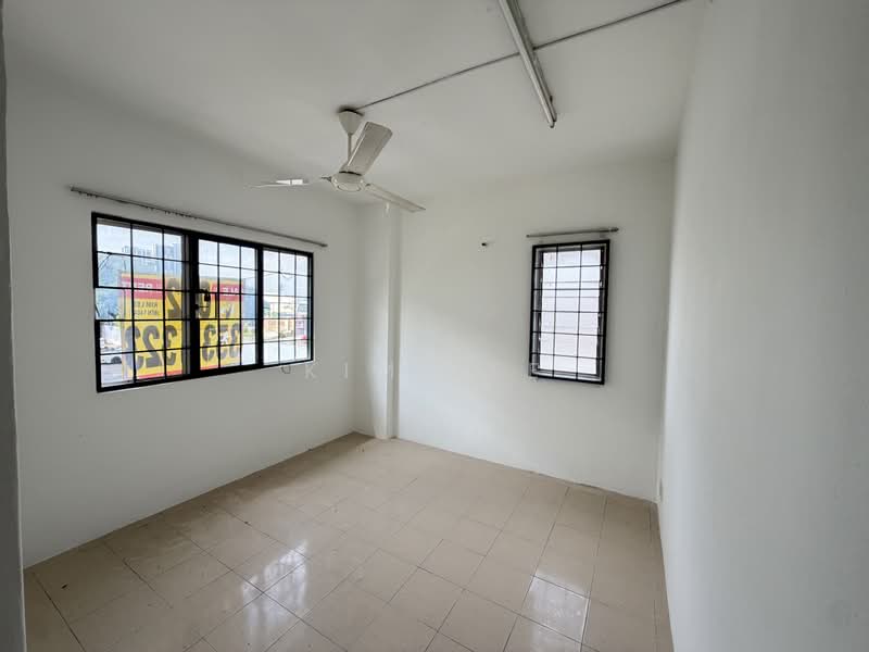 Apartment for Sale at Cheras Perdana Apartment Block A, B, C - Kim Lee - PropertyGuru.com.my