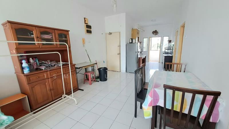 Apartment for Sale at Spanish Villa - Ismi Muhammad - Living Room - PropertyGuru.com.my