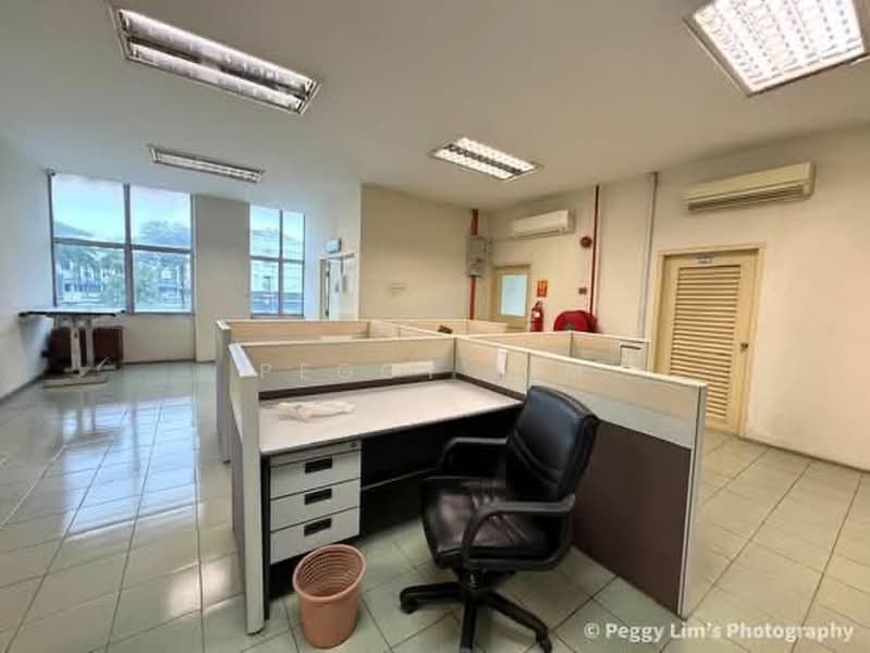 Gudang untuk Dijual di Taman Industri Puchong (Puchong) - Peggy Lim - Interior - PropertyGuru.com.my