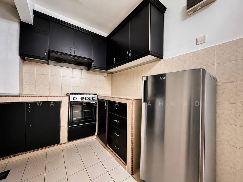 Pangsapuri untuk Dijual di Apartment Selasih - Wan Azlan Ahmad - PropertyGuru.com.my