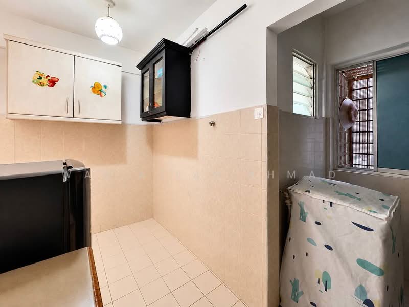 Pangsapuri untuk Dijual di Apartment Selasih - Wan Azlan Ahmad - PropertyGuru.com.my