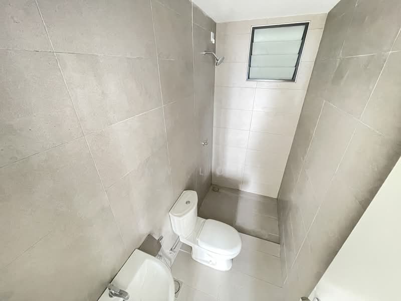 Servis Apartment untuk Dijual di 168 Park Residensi Selayang - MY Loh - Bathroom - PropertyGuru.com.my