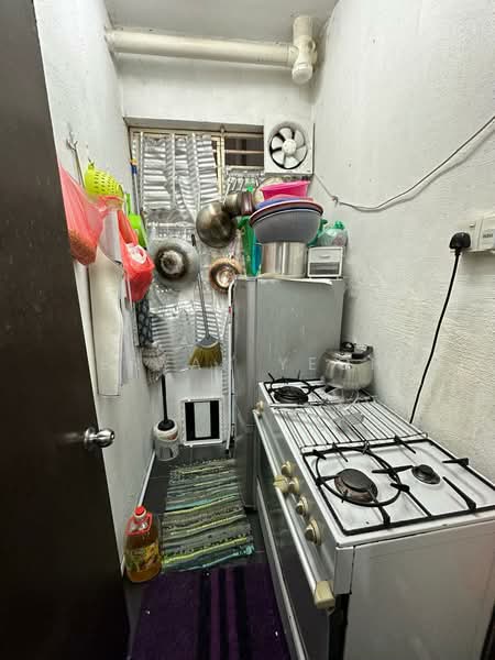 Servis Apartment untuk Dijual di Amara - Bryan Yeoh - Kitchen - PropertyGuru.com.my
